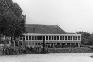 Ober- und Unterfeuer Lühemündung/Elbe