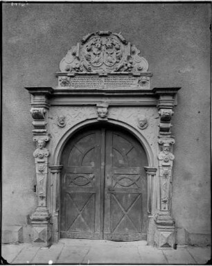 Neckarbischofsheim Evangelische Stadtkirche Westportal (1610-1612)