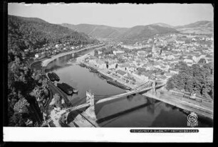 Blick auf Tetschen an der Elbe mit Kettenbrücke