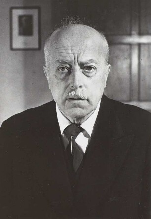 Laue, Max von