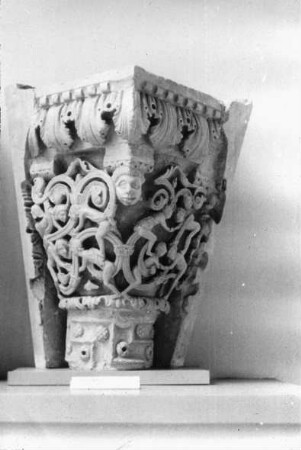 Bourges, Kathedrale St. Etienne, Kapitell, Aufnahme der Replik im Musée des Monuments français