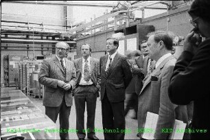 Besuch von Managern der Firma Siemens am Kernforschungszentrum Karlsruhe (KfK)