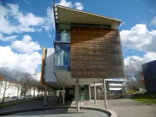 Dresden: Max-Planck-Institut für Physik und Chemie fester Stoffe