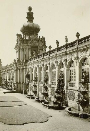 Zwinger. Langgalerie. Hofansicht von Nordwesten