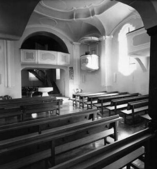 Fleinheim. Kirche (1763; J. Dossenberger). Inneres mit Kanzel