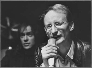 Veranstaltung "Freiheit statt Strauß. Aktion für mehr Demokratie", Udo Lindenberg und Klaus Staeck in der Fabrik Hamburg