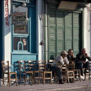 Syros, Ermupolis. Vorm Fischer-Kafeníon