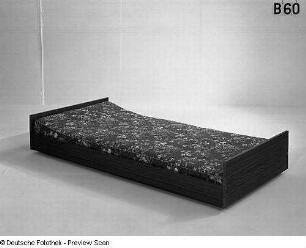 Bettkasten mit Matratze (Modell B 60)