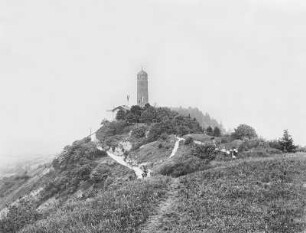 Jena, Fuchsturm, gehörte zur Burg Kirchberg, und Gaststätte Fuchsturmhaus, erbaut 1886, auf dem Hausberg