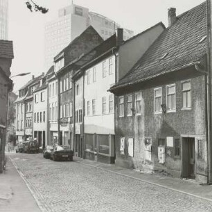 Blick zum Jenoptik-Hochhaus