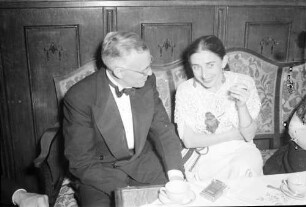 Bad Schachen: William P. Murphy mit Dame