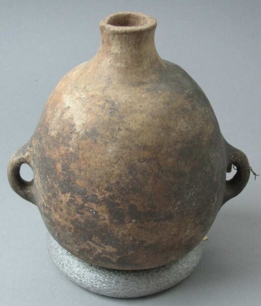 Clay vessel