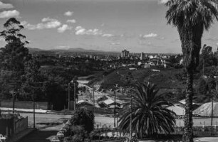 São Paulo : Blick auf São Paulo und die Berge im Hintergrund.