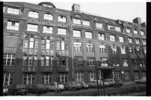 Kleinbildnegative: Askania-Werke und Innenhof, Bundesallee, 1981