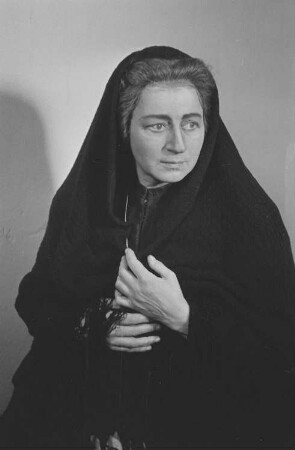 Szenenbilder aus der Oper "Jenufa" von Leos Janácek an der Deutschen Staatsoper Berlin, mit Christel Goltz und Erich Witte in den Hauptrollen