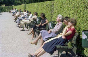 München: Sitzbänke im Hofgarten
