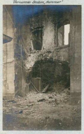Foto der zerstörten Transformatorenstation "Hammer"