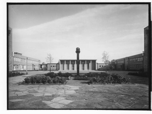 Schule Volksdorf [Heute: Walddörfer Schule] (Hamburg-Volksdorf): Teilansicht : SchumacherWV Nr. 272