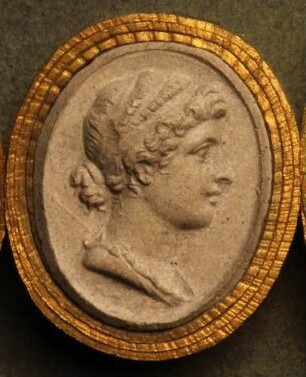 Profilkopf der Juno (Daktyliothek, Erstes Mythologisches Tausend)