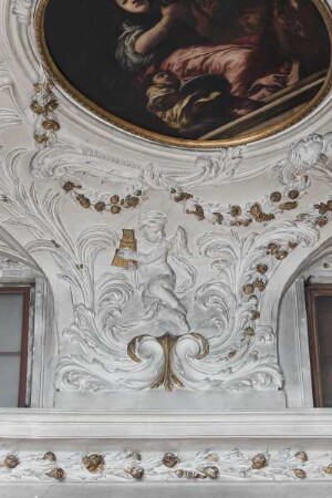 Putti — Putti als Allegorien der Elemente — Putto mit Turm als Allegorie der Erde