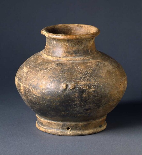 Clay vessel