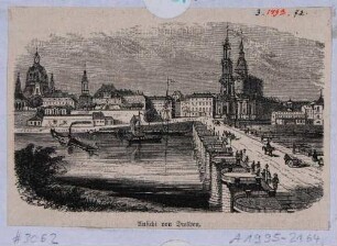 Stadtansicht von Dresden, Blick von Norden über die Elbe mit Dampfern und die Augustusbrücke auf die Altstadt
