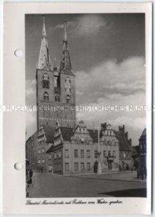 Stendal, Kirche St. Marien und Rathaus