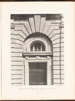 Friedrichs-Realgymnasium in der Mittenwalder Straße und der Schleiermacherstraße, Berlin: Detail Portal Schulhaus (aus: Neubauten der Stadt Berlin, Bd. V, 1907)
