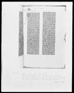 Eines der zwölf erhaltenen Pergamentexemplare der 42-zeiligen Bibel Gutenbergs — Band 1 der Gutenberg-Bibel — Initiale V(iginti et duas litteras), Folio 129recto