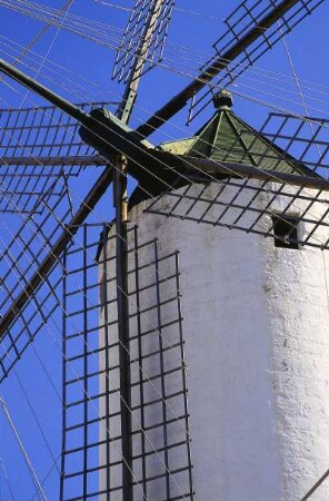 Spanien. Menorca. Ciutadella. Windmühle