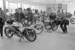 Motorsportclub MSC Grötzingen. Motorrad-Ausstellung des 25jährigen Vereinsjubiläums