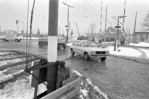 Schienengleicher Bahnübergang Honsellstraße