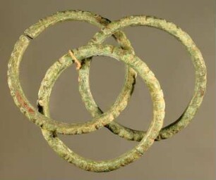 Kette aus drei Ringen