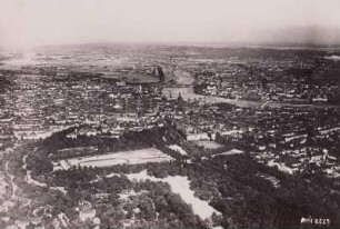 Dresden: Gesamtansicht (Luftbild-Schrägaufnahme von Südost)