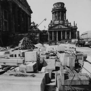Blick zum Schauspielhaus und zum Französischen Dom