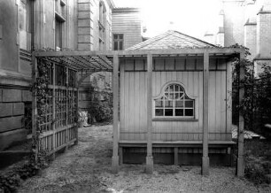Gartenpavillon mit Pergola