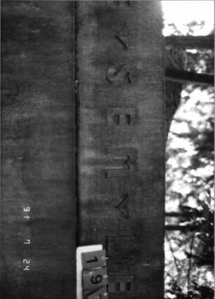 Grabstein 1970 [Hahn S. 138 Grab-Nr. 2854]: Grabstein 1970 (Detailaufnahme 2) [Hahn S. 138 Grab-Nr. 2854]