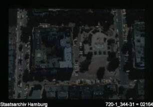 Wohnstraßen in Hamburg: Winterhude, Schinkelplatz (Luftaufnahme)