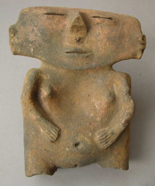 Clay figure (fragment)