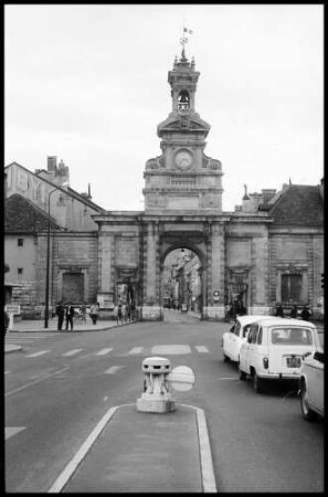 Pontarlier: Arc de Triomphe