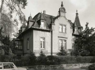 Dresden-Blasewitz, Justinenstraße 10. Wohnhaus (um 1895). Fassade Wägnerstraße