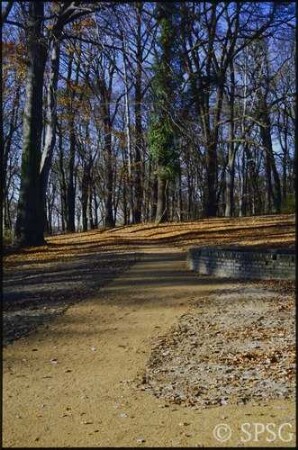 Potsdam, Park Sanssouci, Ruinenberg, Parkansicht.