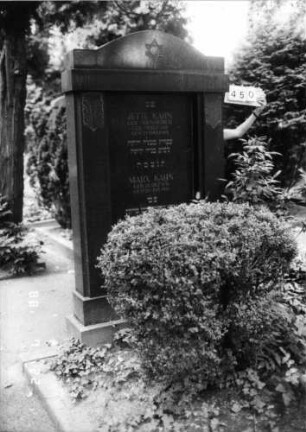 Grabstein 450