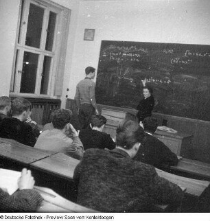Frau Professor Hasse, Technische Universität Dresden