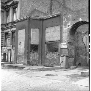 Negativ: Ruine, Bülowstraße 27, 1952