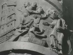 Totenerweckung des Lazarus, Bernwardsäule, Dom zu Hildesheim