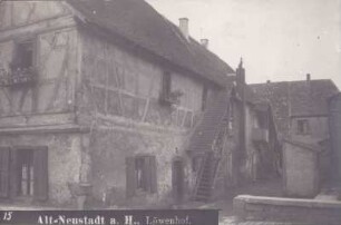 Winzingen. Löwenhof