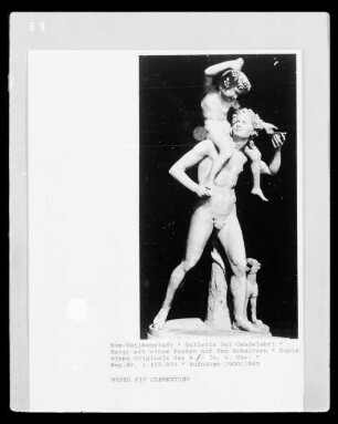 Satyr mit einem Knaben auf den Schultern