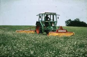 Fotografie: Erntetechnik, Mähwerk, Trommelmähwerk, Frontmähwerk, Geräteträger