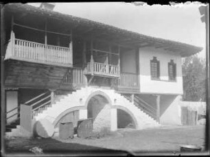 Hof des "Napischa"-Hauses (Eigentümer türk. Seidenhändler Mužani), Skutarí, Albanien